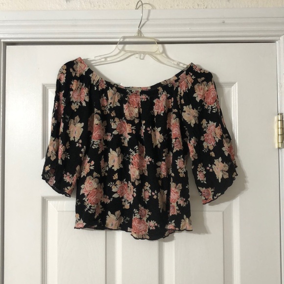Ambiance Tops - USED: Ambiance Floral Blouse